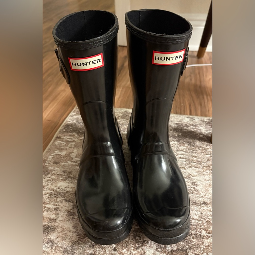 Hunter Glossy Black Boots